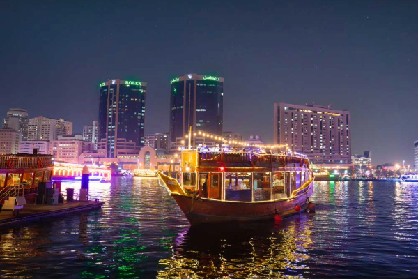 Dubai Creek Dinner Cruise